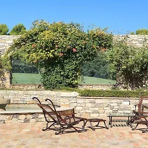 Hotel Chateau Les Crostes, Lorgues